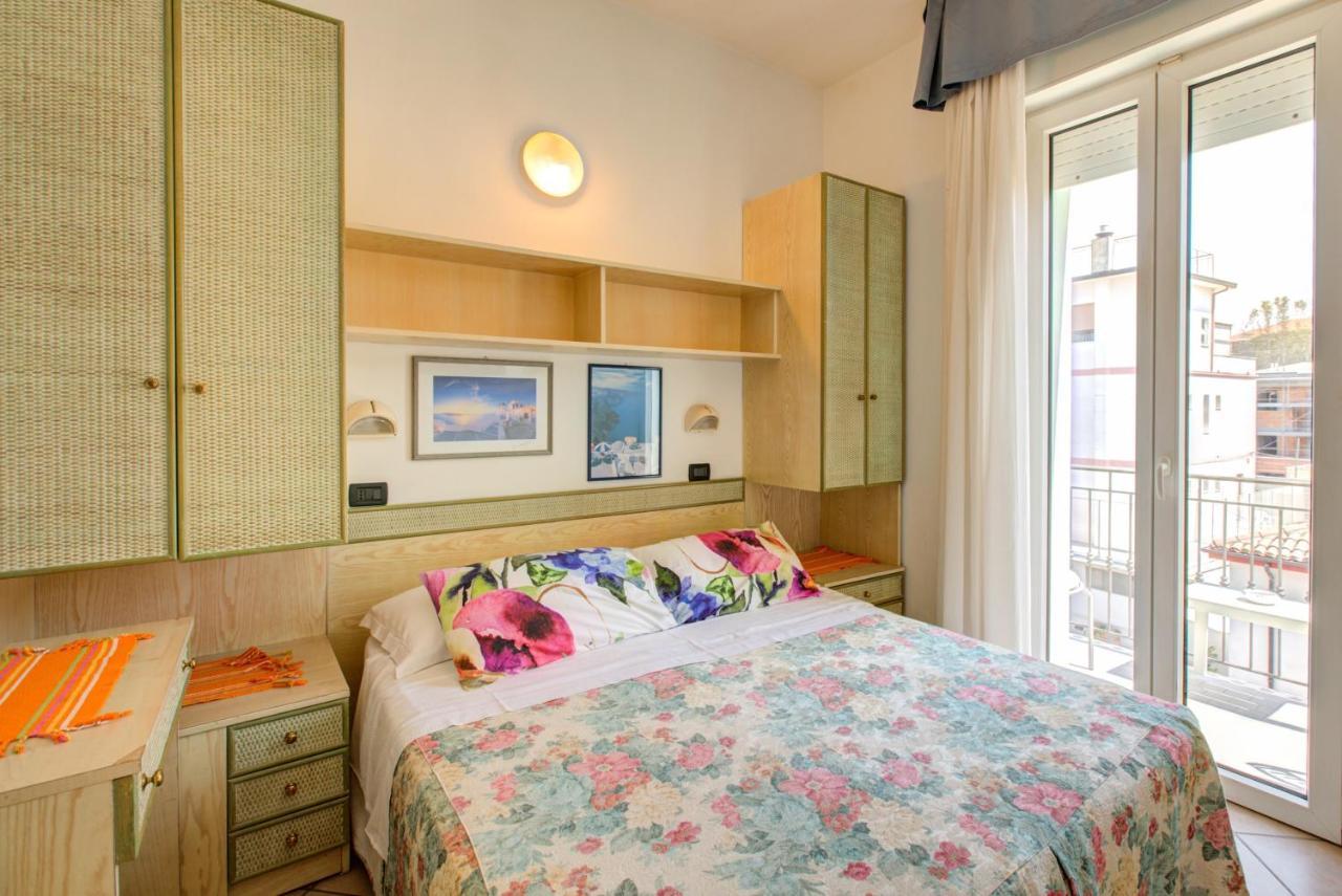 Hotel Residence Charles Rimini Dış mekan fotoğraf