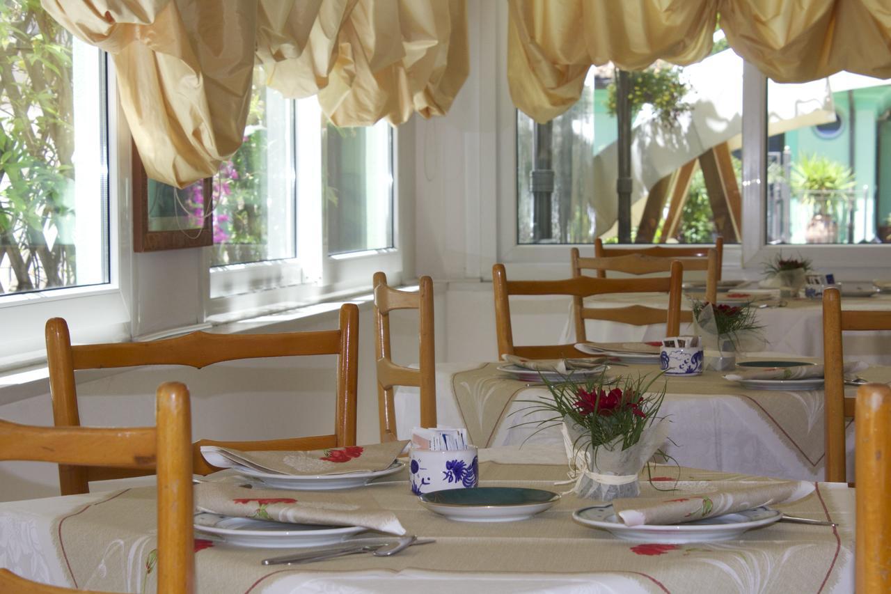 Hotel Residence Charles Rimini Dış mekan fotoğraf